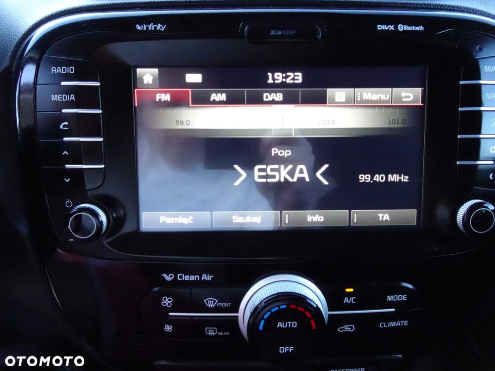 Kia Soul 1.6 CRDI XL - 32