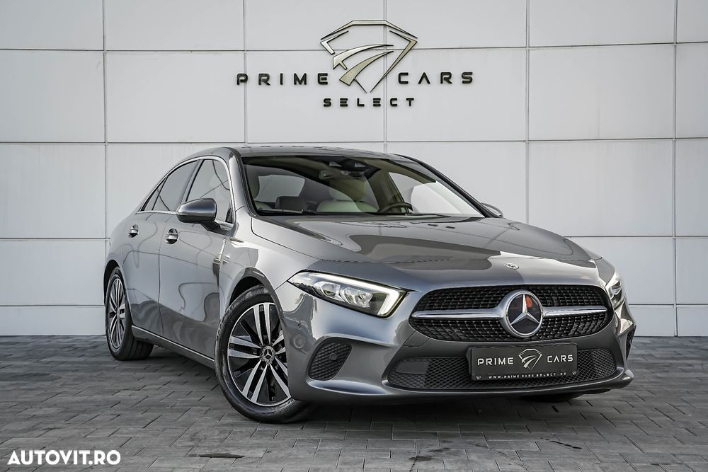Mercedes-Benz A 200 d Sedan 8G-DCT Style - 11