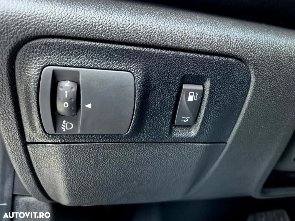 Renault Megane Blue dCi EDC Zen - 26