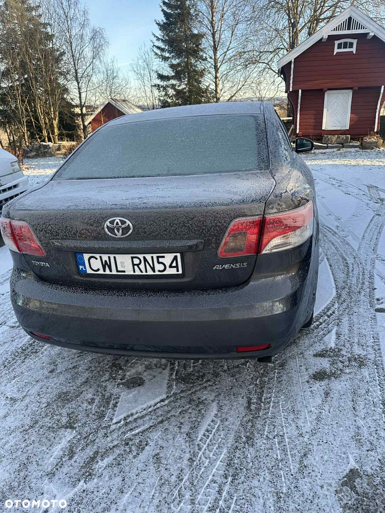 Toyota Avensis 2.0 D-4D Premium - 6