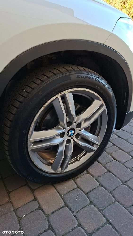 BMW X1 xDrive18d Sport - 10
