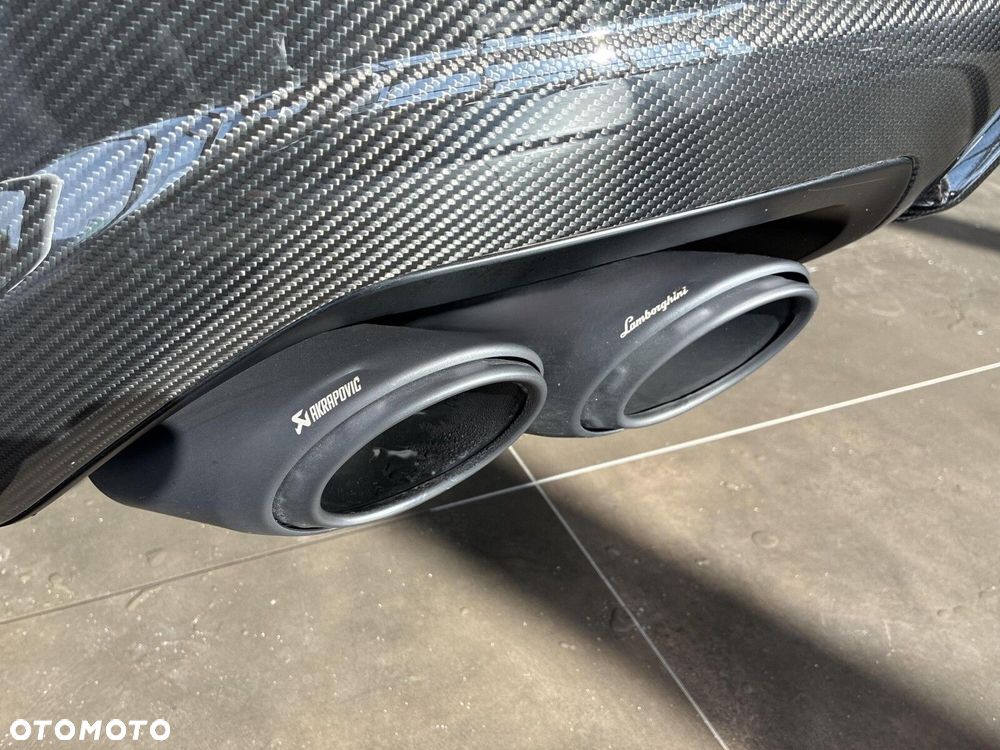 Lamborghini Urus - 27