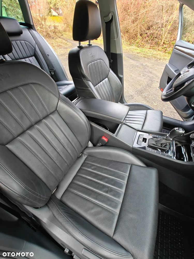 Skoda Superb 2.0 TSI L&K DSG - 26