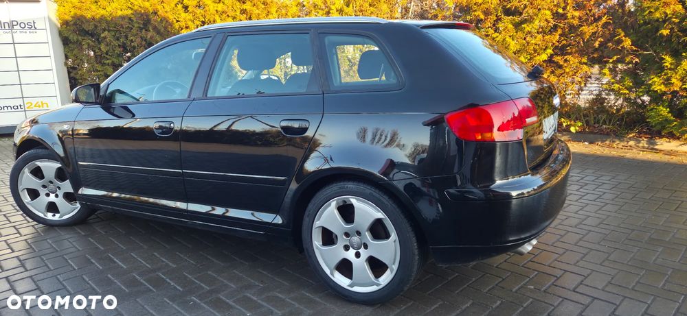 Audi A3 Sportback 2.0 TDI DPF Quattro Attraction - 9