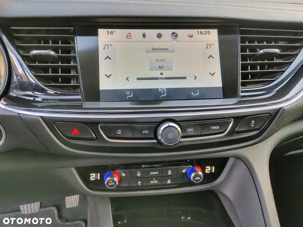 Opel Insignia 1.5 T Innovation S&S - 8