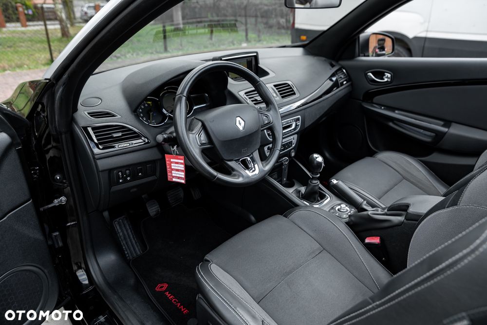 Renault Megane TCe 130 Dynamique - 17