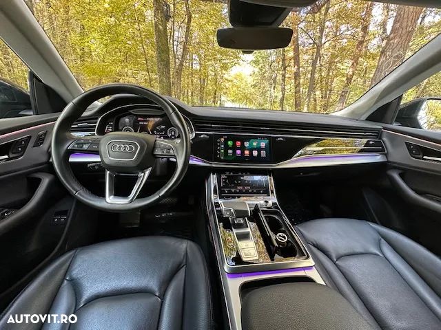Audi Q8 - 10