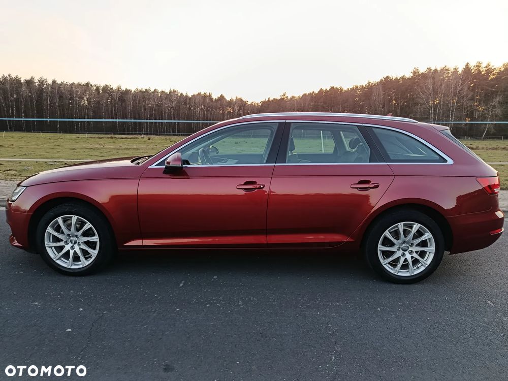 Audi A4 Avant 2.0 TFSI ultra S tronic sport - 35