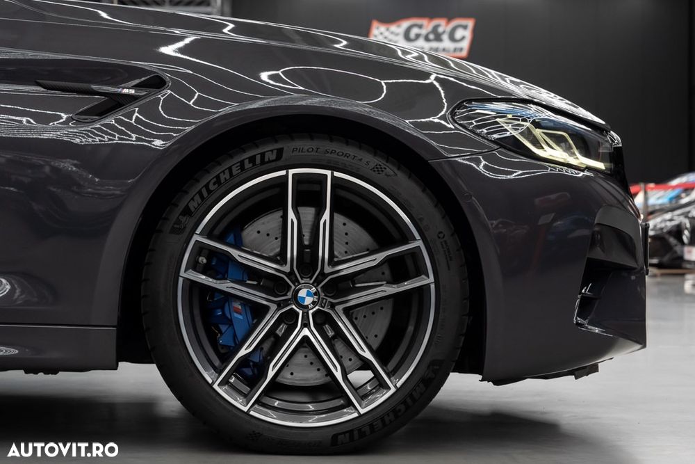 BMW M5 AT - 7