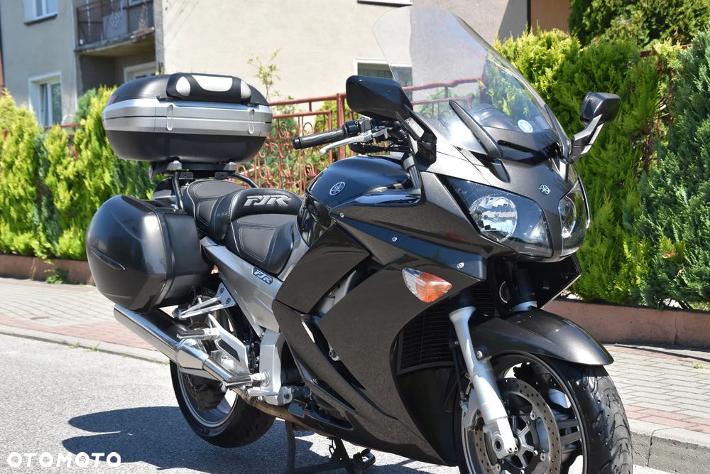Yamaha FJR - 1