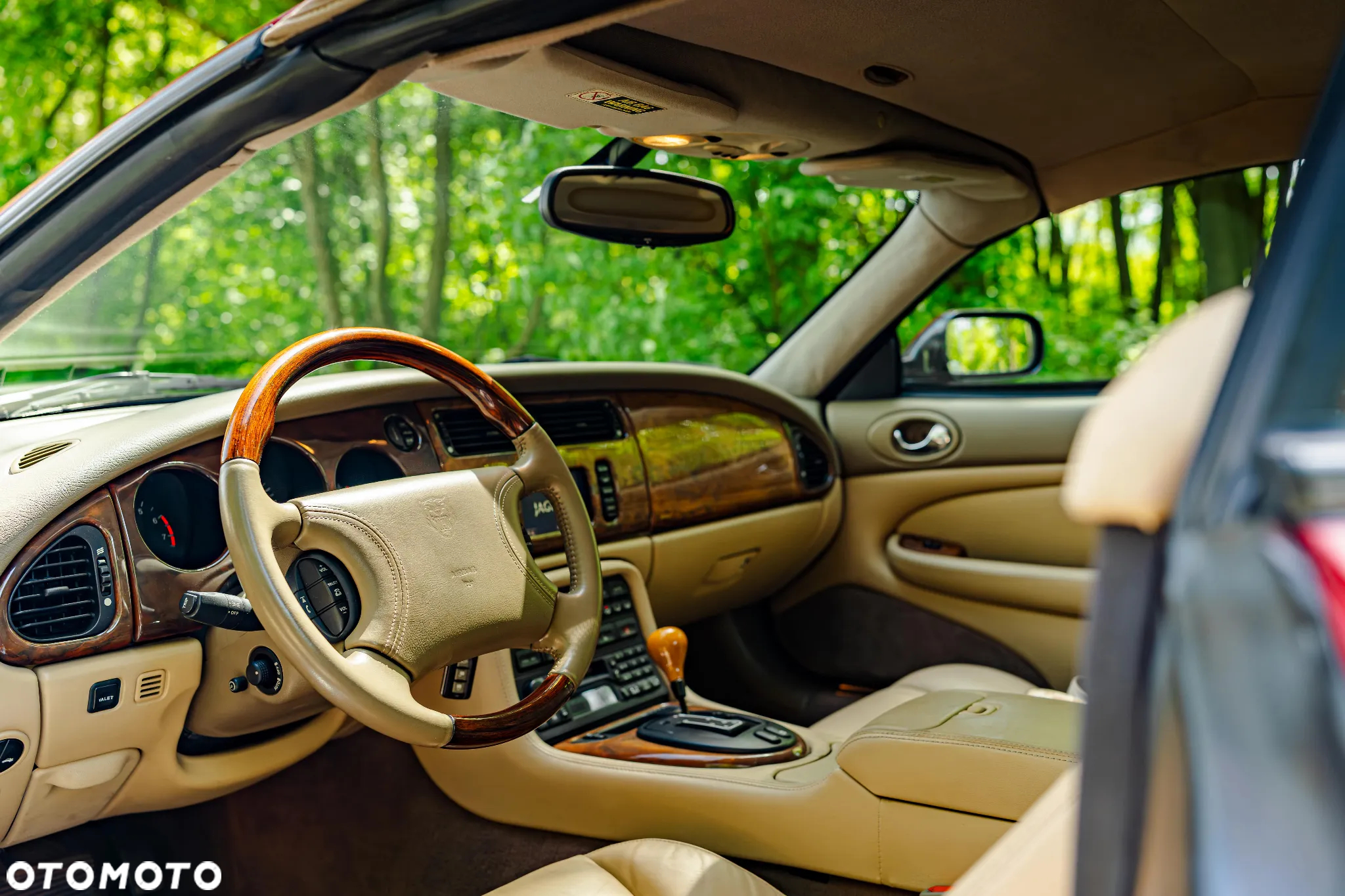 Jaguar XK8 XKR 4.2 - 11