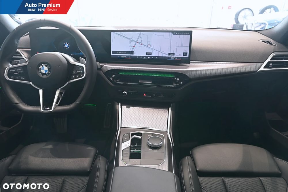 BMW Seria 3 318i - 12