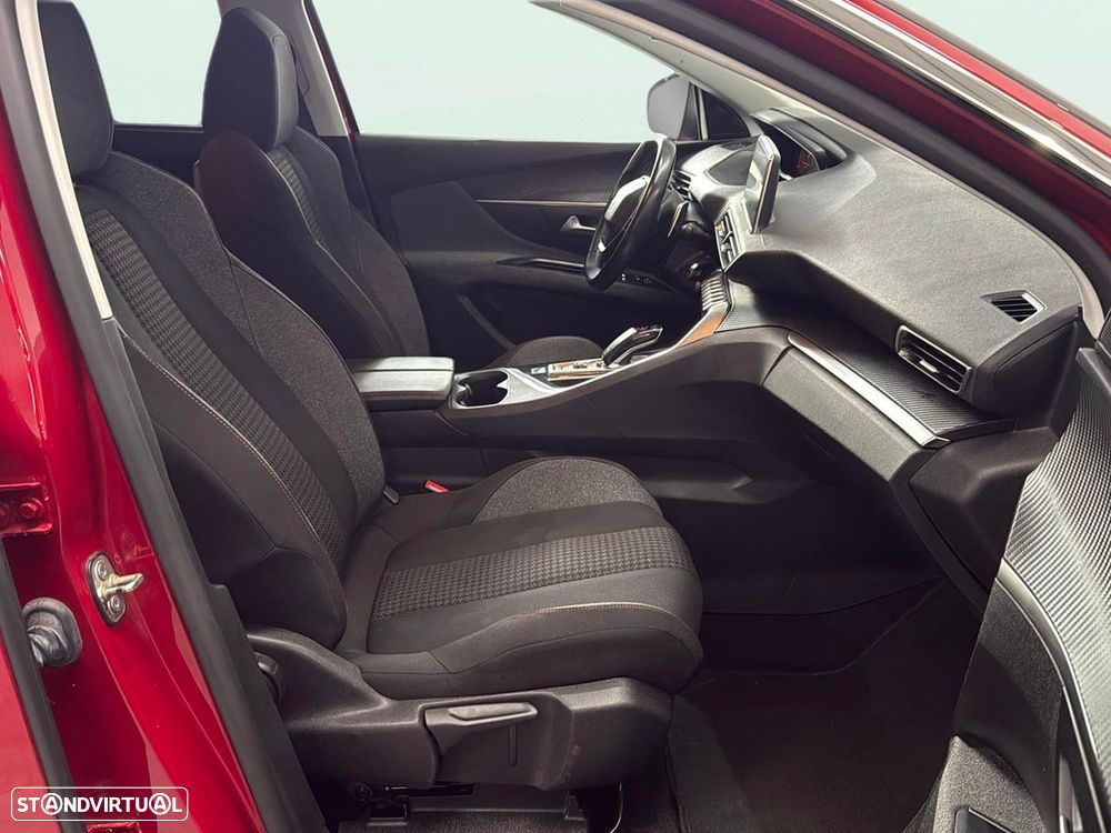 Peugeot 5008 1.5 BlueHDi Allure EAT8 - 13