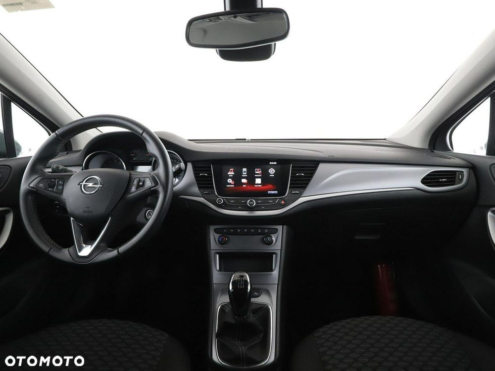 Opel Astra 1.4 Turbo Business - 16