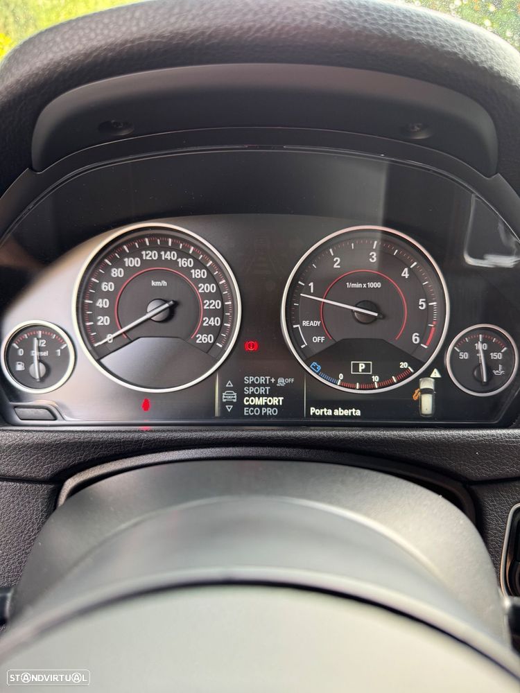 BMW 318 d Aut. Edition M Sport Shadow - 36