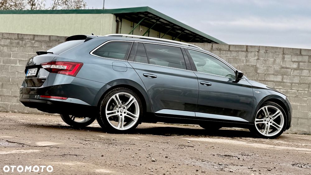 Skoda Superb 2.0 TDI 4x4 DSG L&K - 22