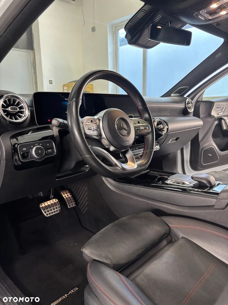 Mercedes-Benz Klasa A 250 AMG Line 7G-DCT - 9