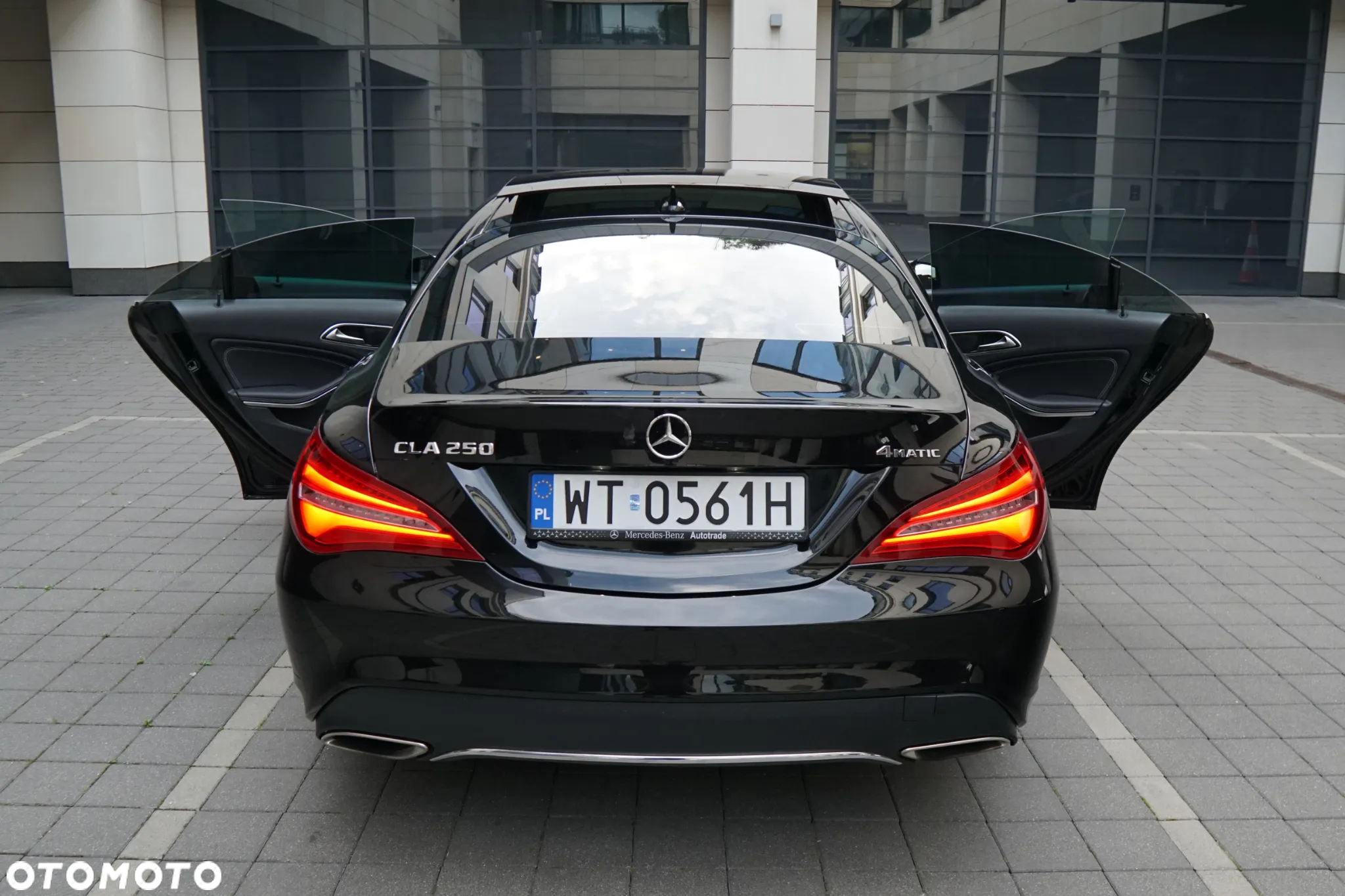 Mercedes-Benz CLA 250 4-Matic - 23