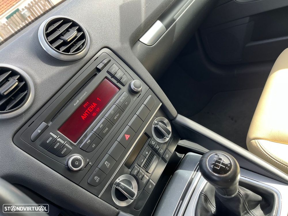 Audi A3 1.6 TDI Sport - 15