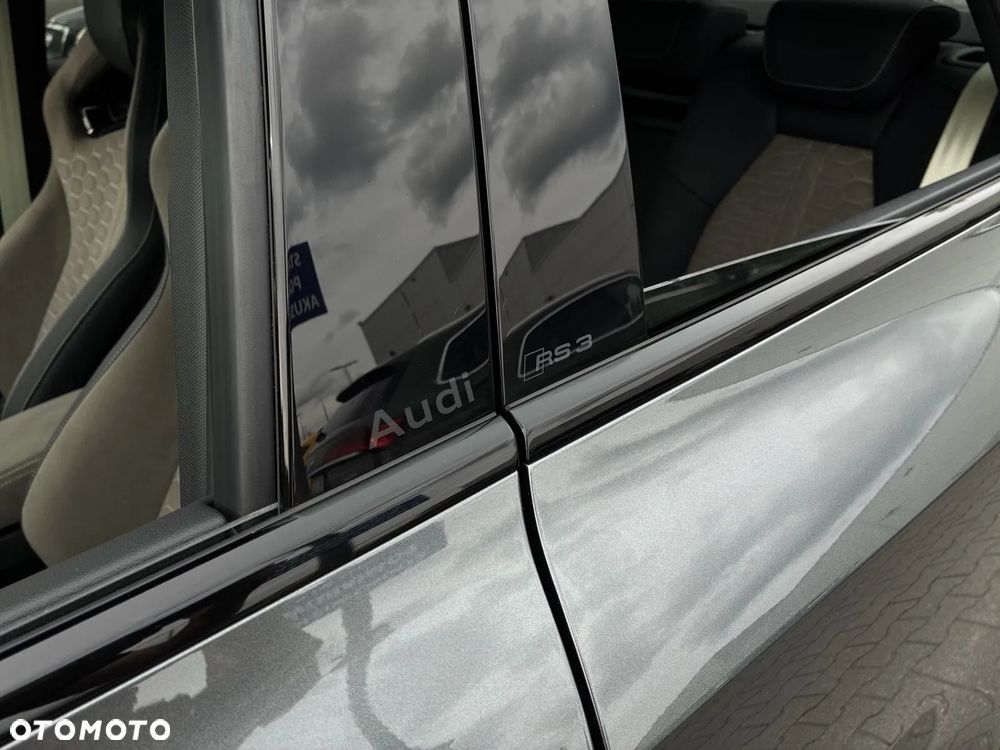 Audi RS3 Limousine - 22