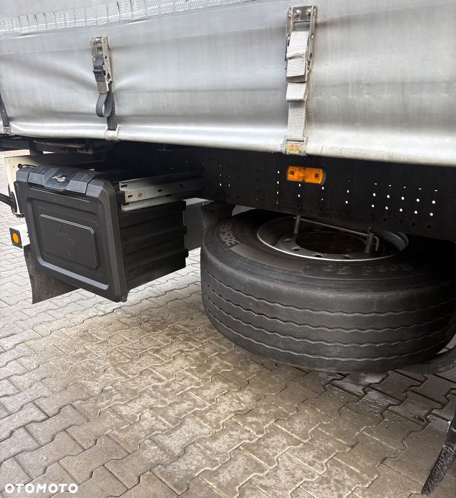 Schmitz Cargobull Standard Oś Podnoszona - 17