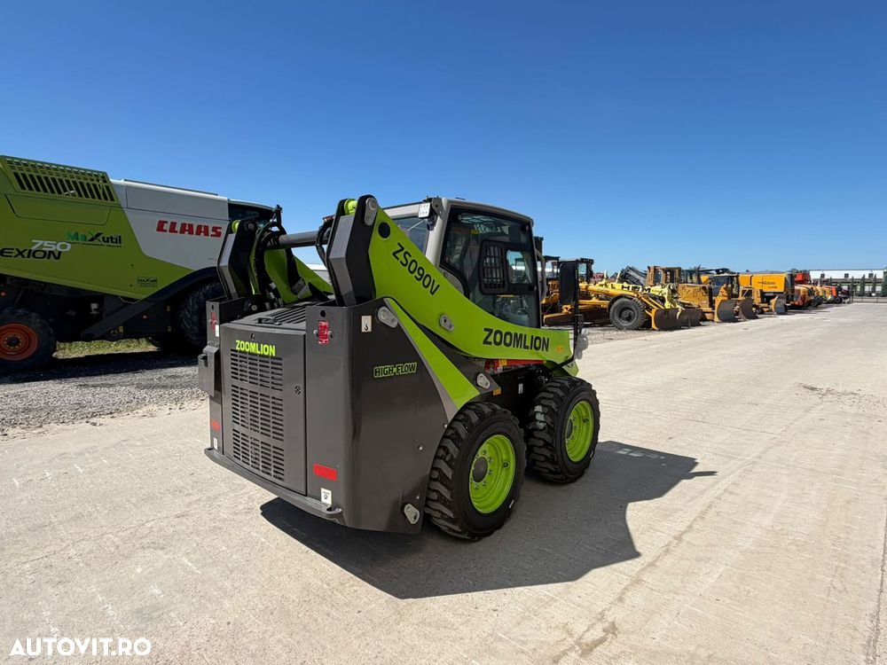Zoomlion ZS090V Miniincarcator Frontal - 11