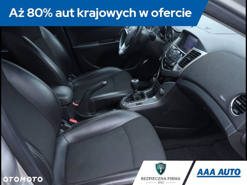 Chevrolet Cruze - 11