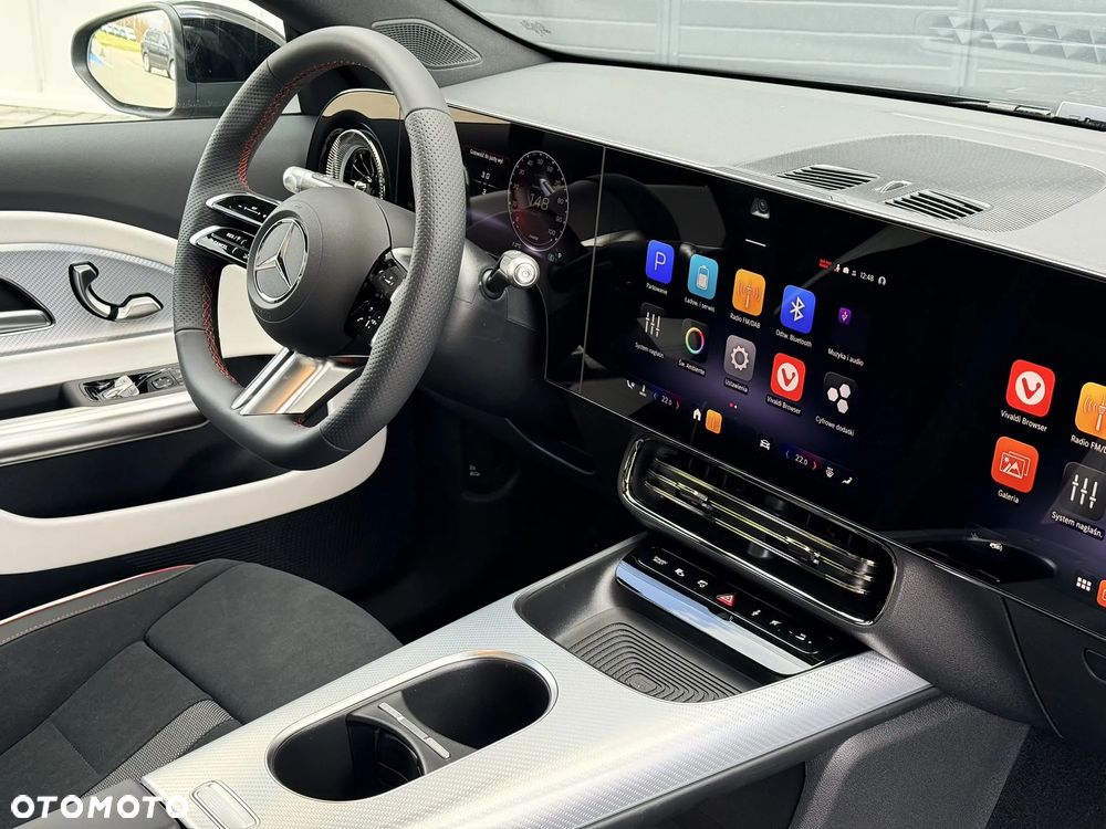 Mercedes-Benz CLA - 30