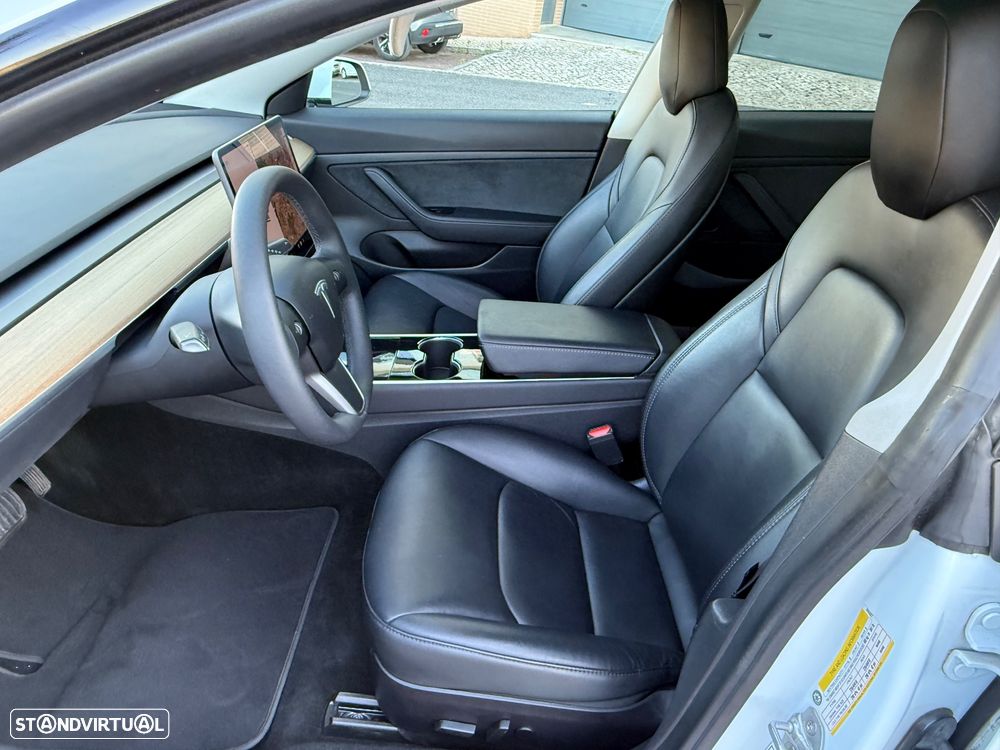 Tesla Model 3 Standard RWD Plus - 17