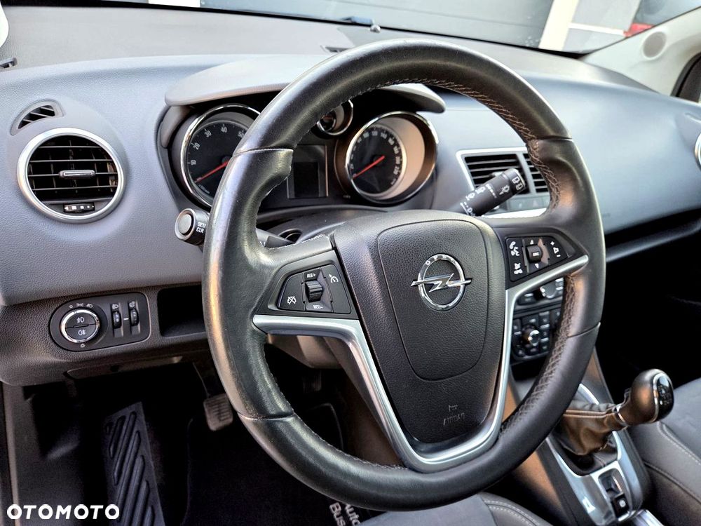 Opel Meriva - 24