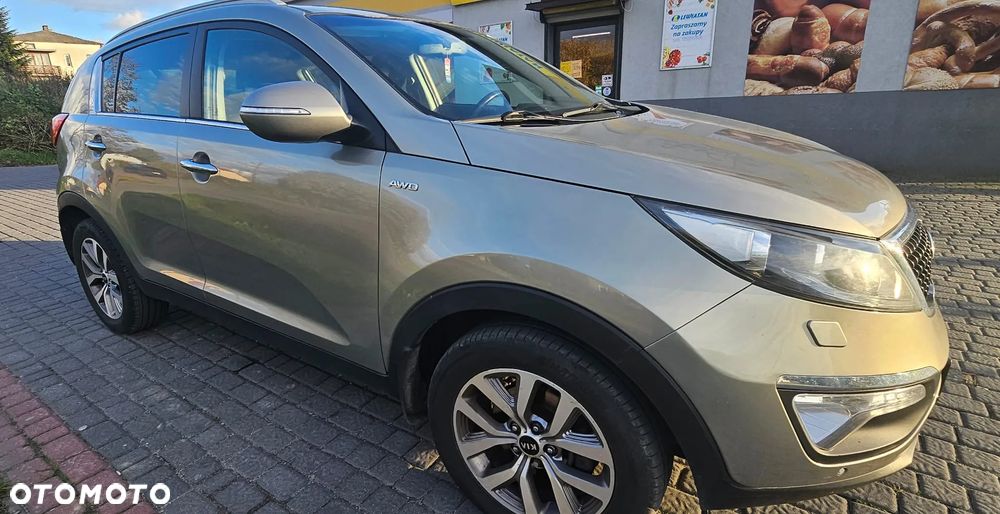 Kia Sportage 2.0 CRDI L AWD - 4