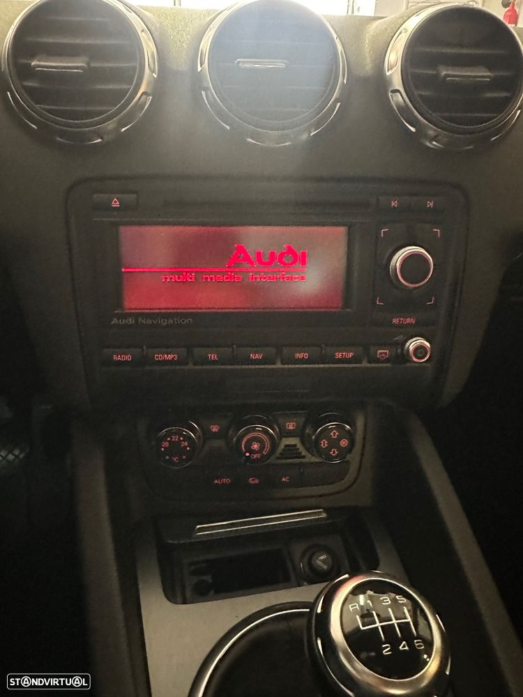 Audi TT Coupé 2.0 TDI quattro - 6