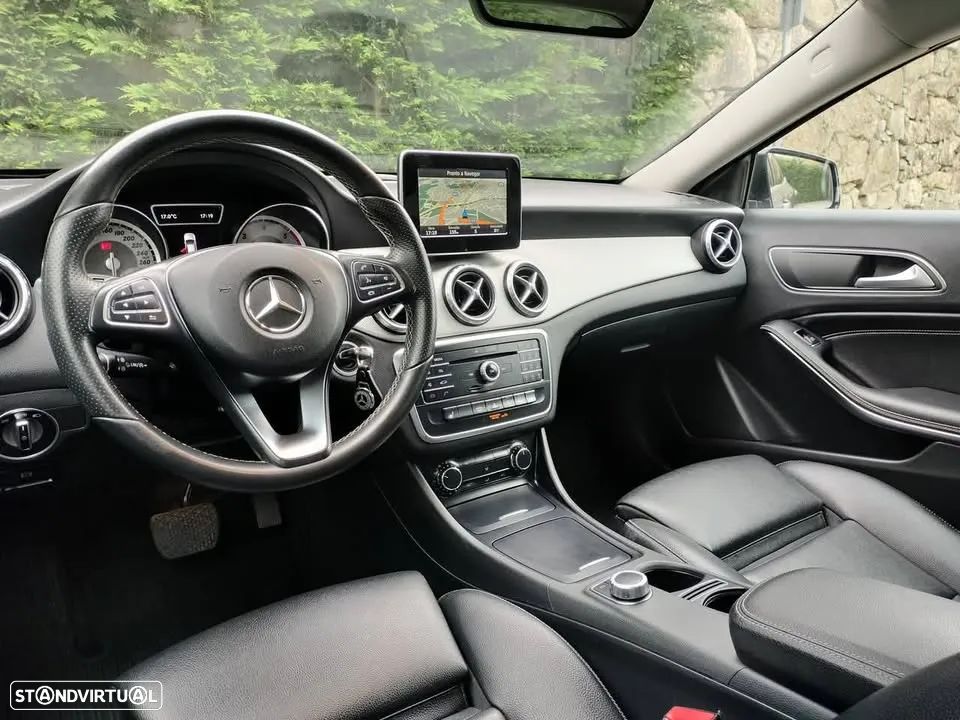 Mercedes-Benz GLA 180 d Urban Aut. - 5
