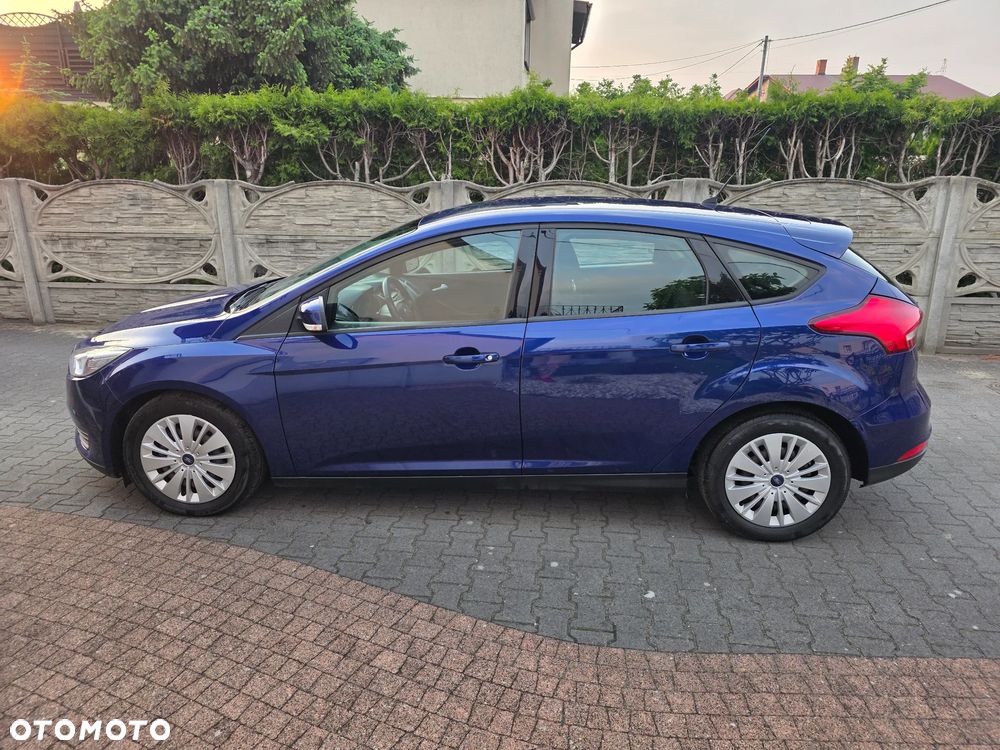 Ford Focus 1.0 EcoBoost Trend - 13