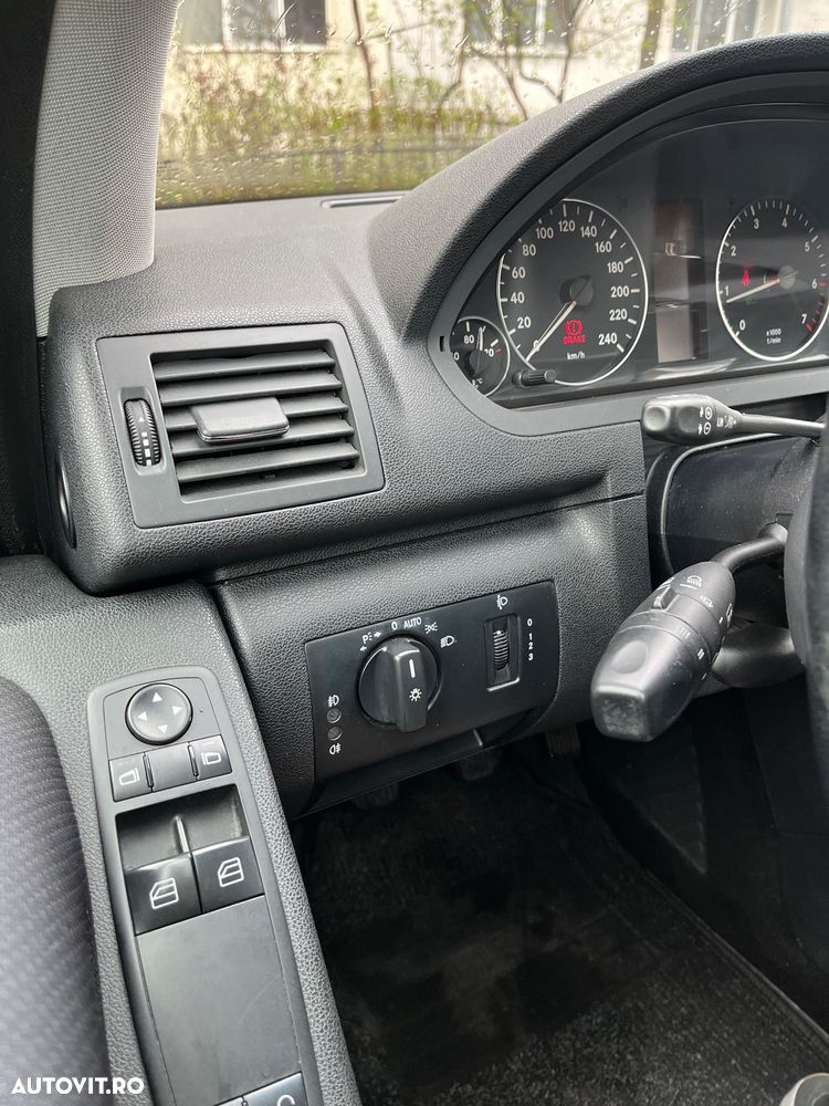 Mercedes-Benz A 150 Avantgarde - 12