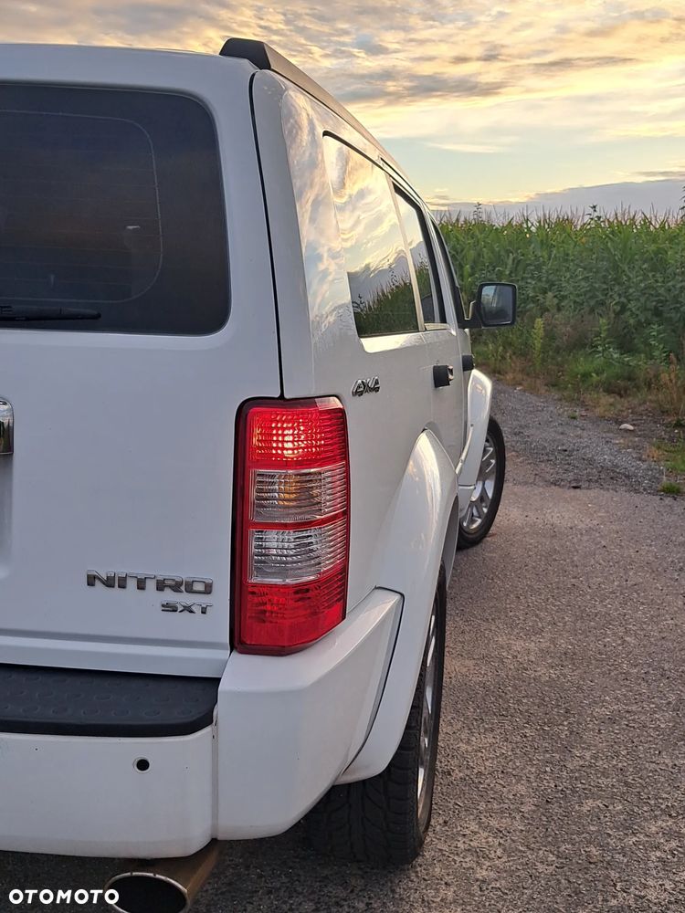 Dodge Nitro 4.0 Automatik R/T - 15