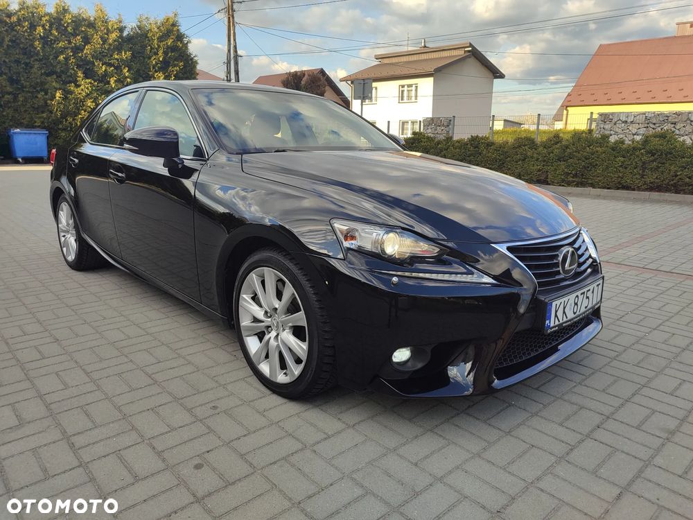 Lexus IS 200t Elite - 2