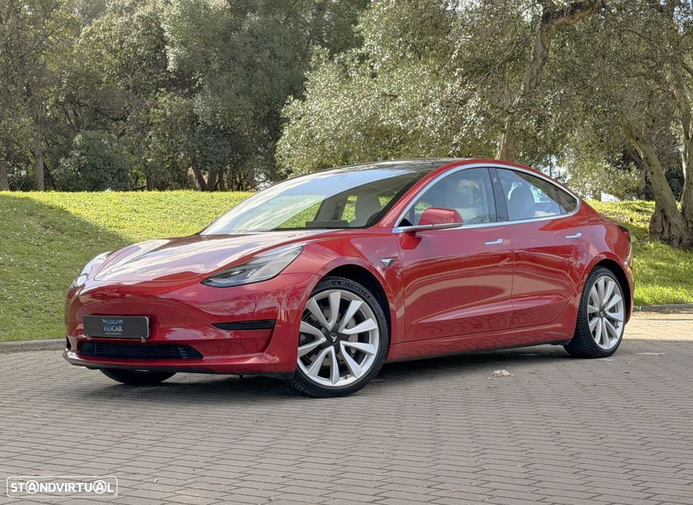 Tesla Model 3 Standard Range Plus RWD - 1