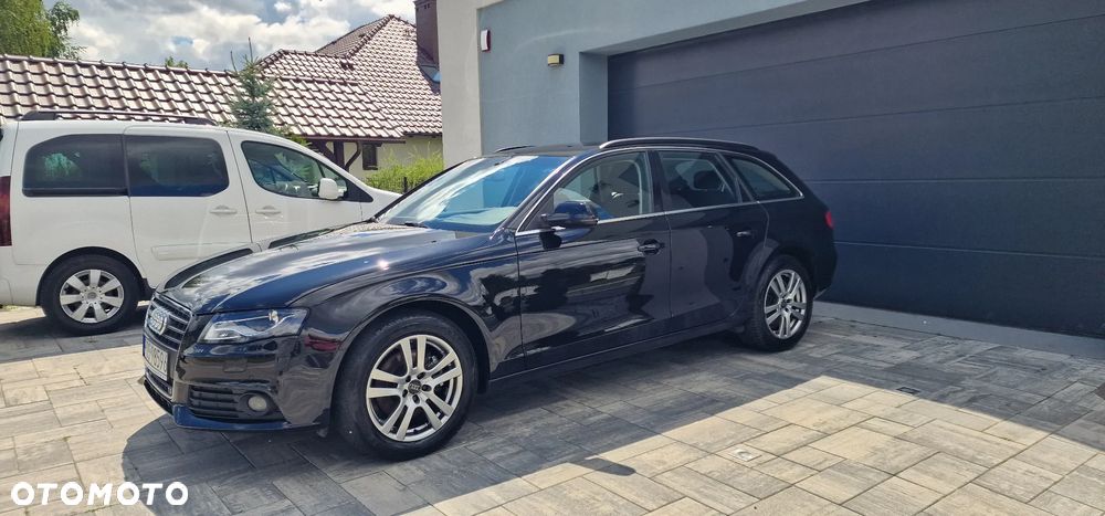 Audi A4 Avant - 6
