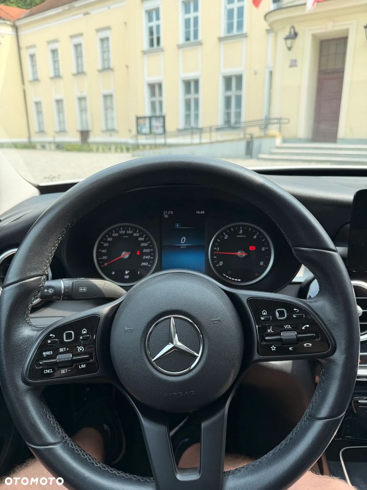 Mercedes-Benz Klasa C 200 d - 18