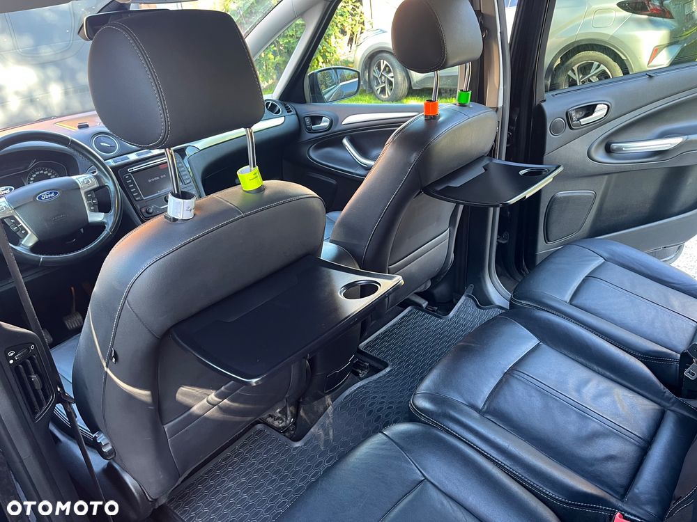 Ford S-Max - 22