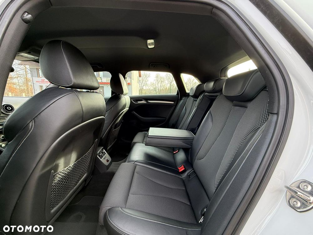 Audi A3 Sportback 1.4 TFSI cylinder on demand ultra S line Sportpaket - 22