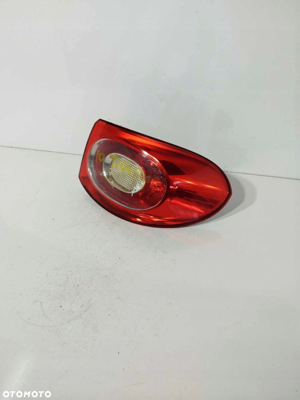 LAMPA PRAWA TYLNA VW TIGUAN I 07-13 - 7