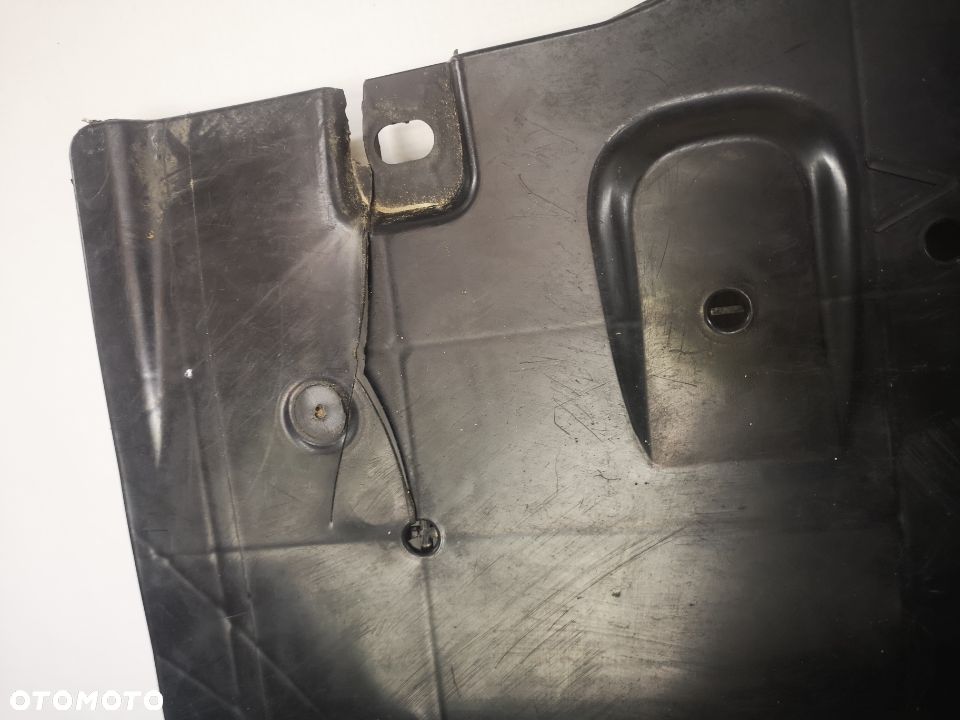 RENAULT MEGANE IV HB 16- OSŁONA PODWOZIA PRAWA NR 748146424R NR AUKCJI OSŁ60 - 3