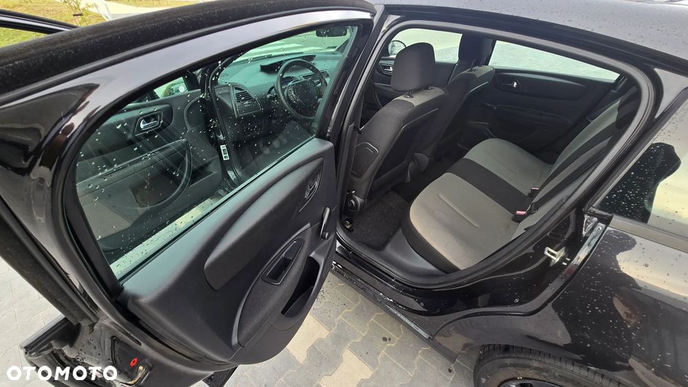 Citroën C4 1.6 16V Magic - 16