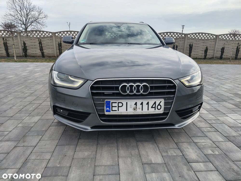 Audi A4 Avant 2.0 TDI DPF quattro S tronic Attraction - 5