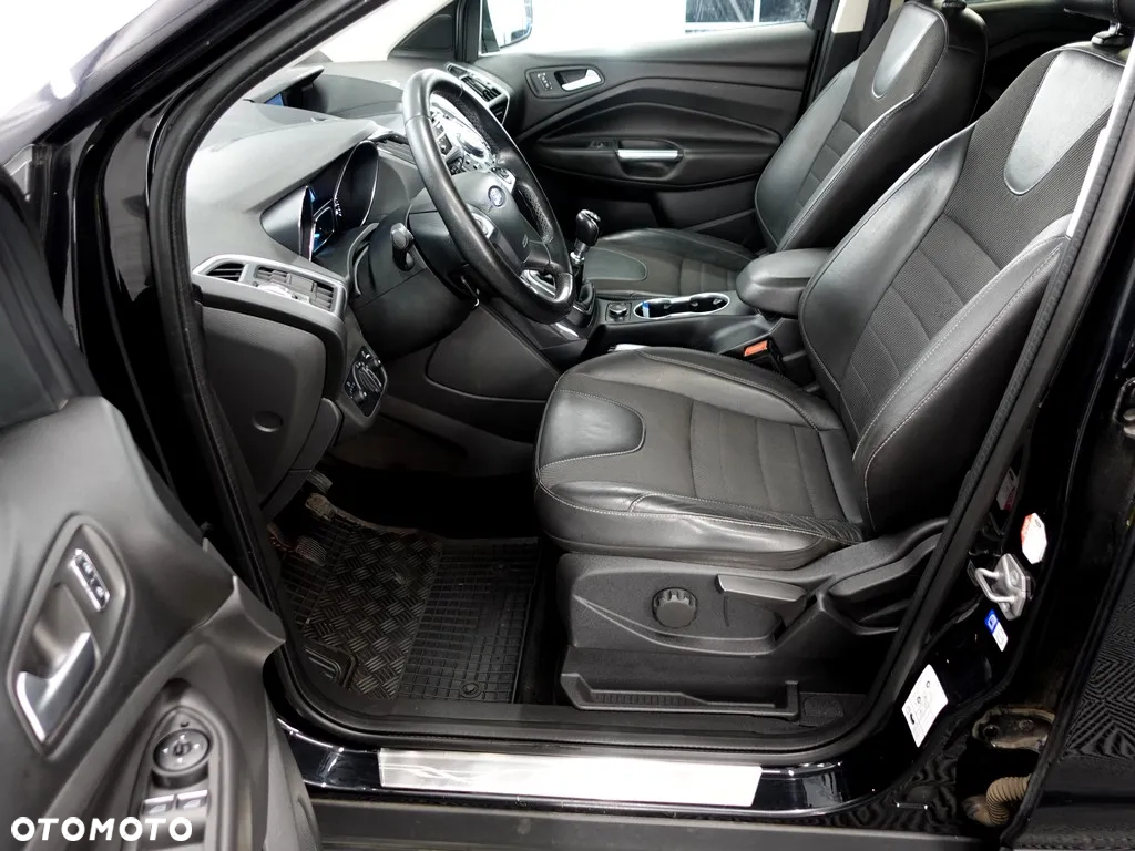 Ford Kuga 2.0 TDCi FWD Titanium - 8
