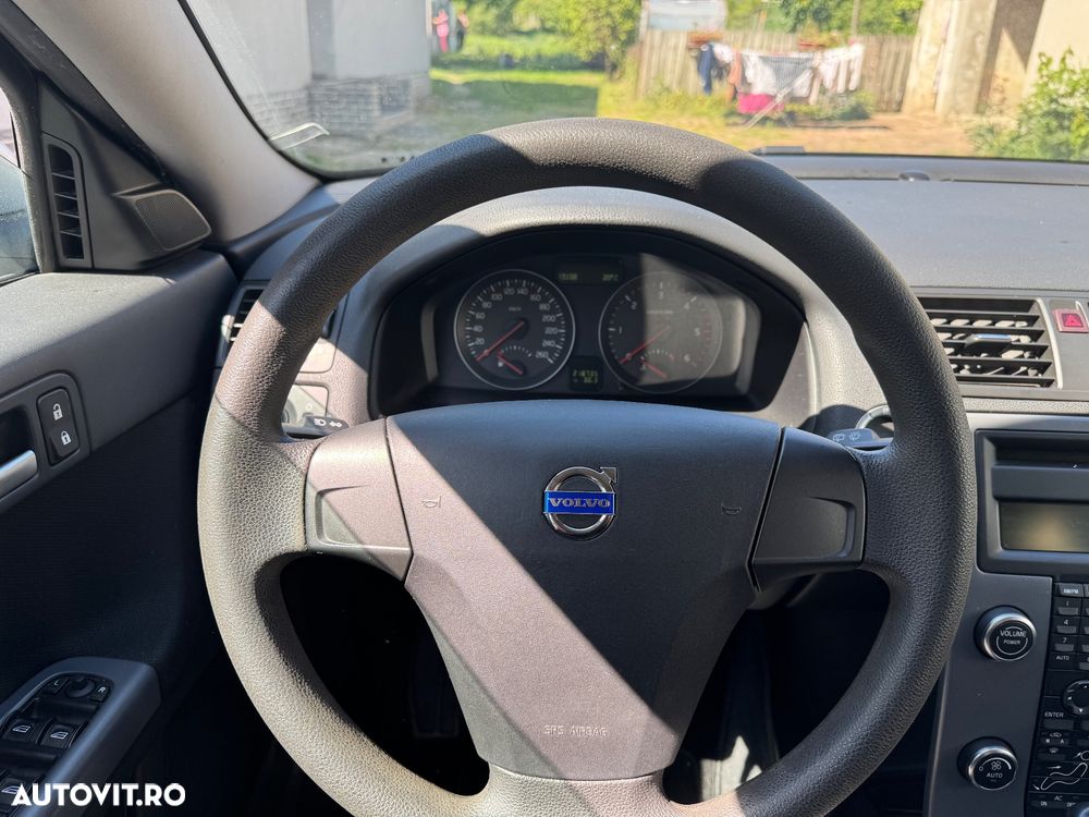 Volvo V50 - 8