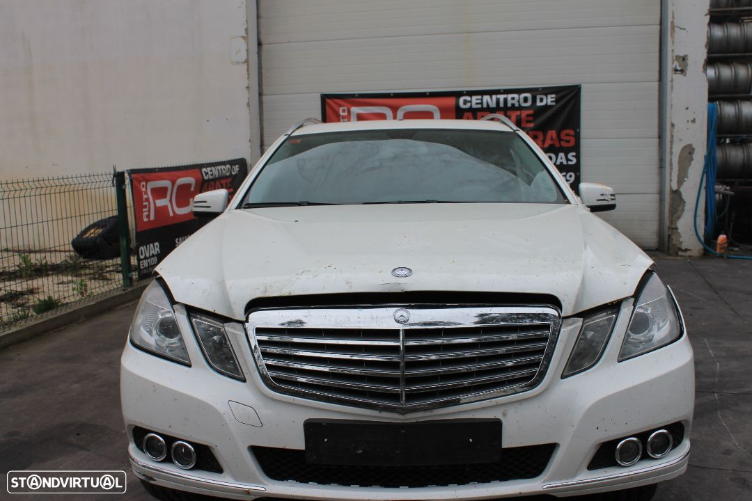 Mercedes-Benz E220 - 2