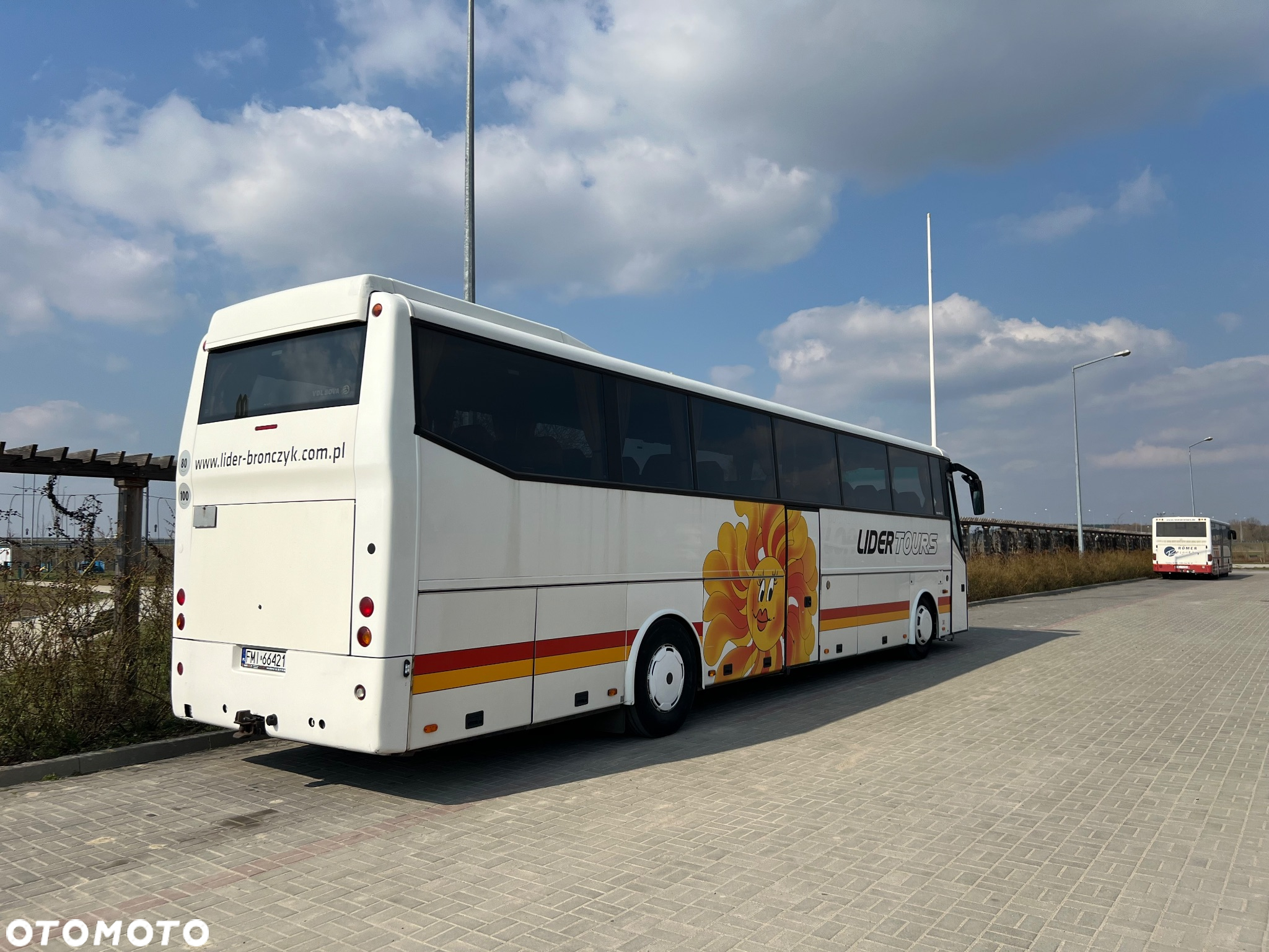 Bova VDL FHD Futura 13 - 3